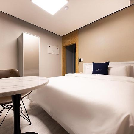 Cheonan A One Hotel Экстерьер фото