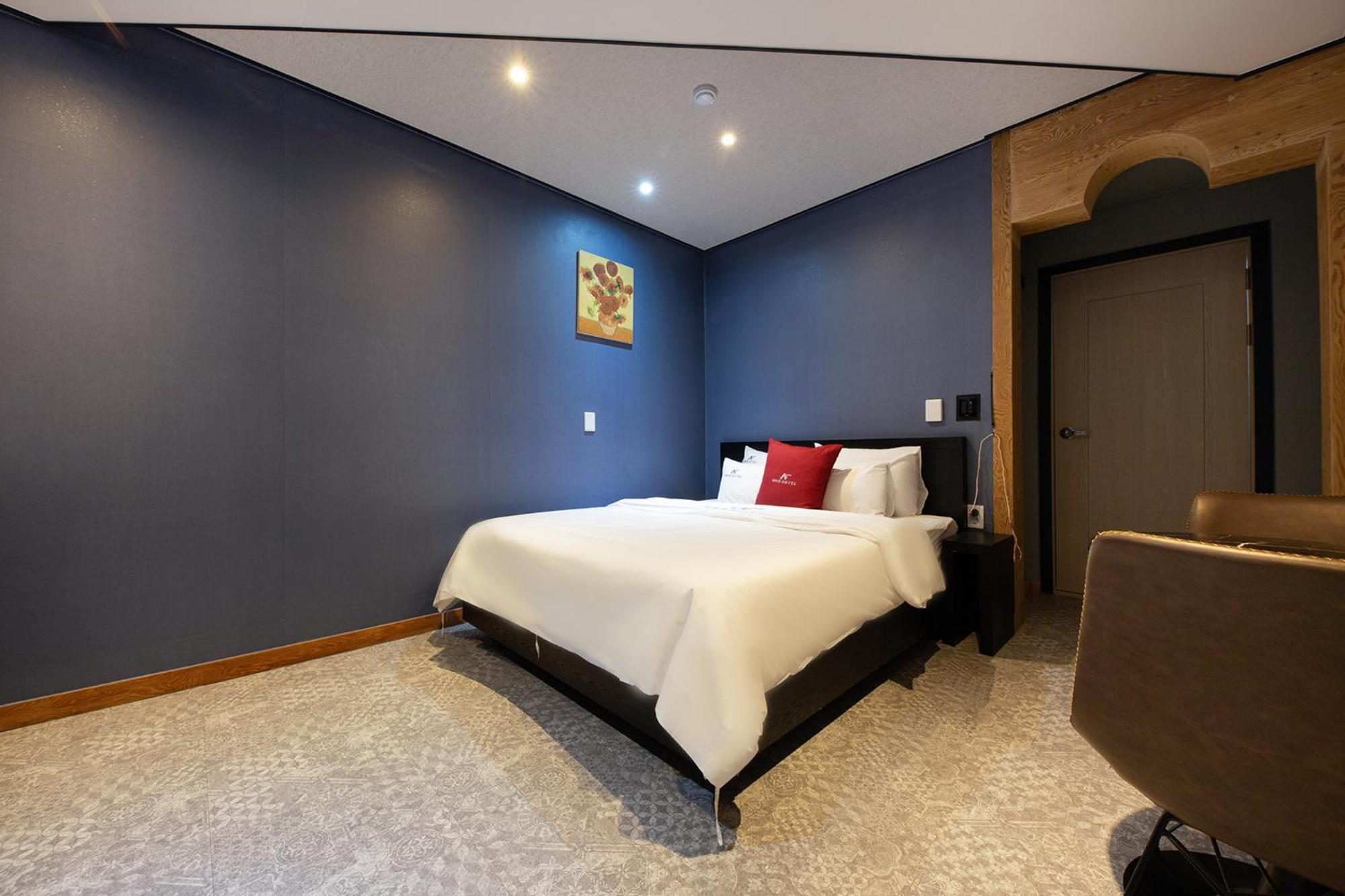 Cheonan A One Hotel Номер фото